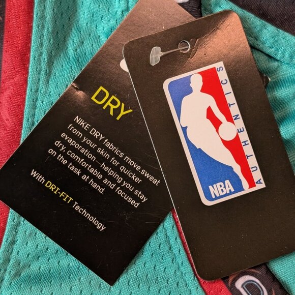 Nike Swingman Ja Morant NBA Vancouver Grizzlies #12 Jersey NWT Size 50 Throwback - Picture 5 of 9